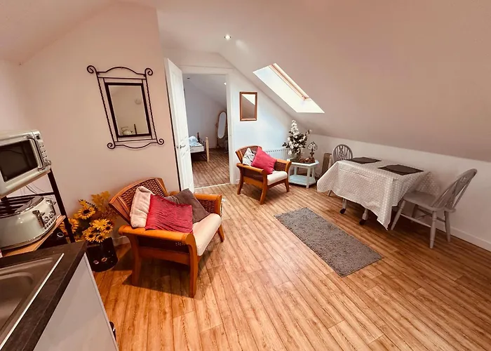 Islay View- Double Bed Apartment
