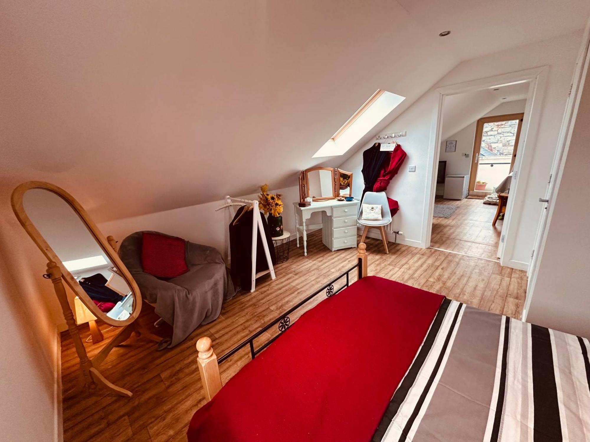 Islay View- Double Bed Apartment *
